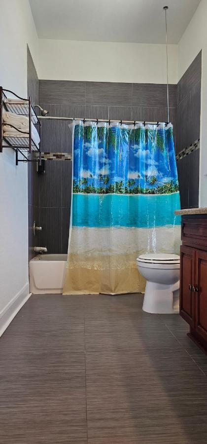 Private Beach -- Away From The Crowds - Ocean Views -Short Drive To Moody Gardens, Schlitter Bahn, Pleasure Pier Galveston Zewnętrze zdjęcie
