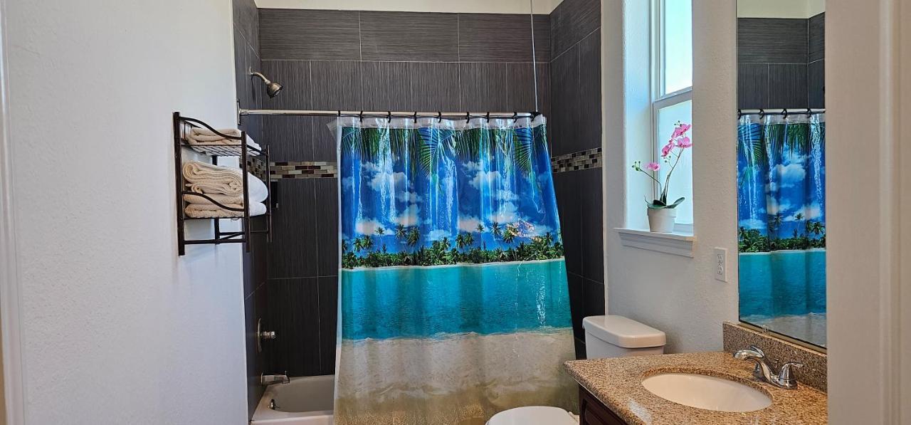 Private Beach -- Away From The Crowds - Ocean Views -Short Drive To Moody Gardens, Schlitter Bahn, Pleasure Pier Galveston Zewnętrze zdjęcie