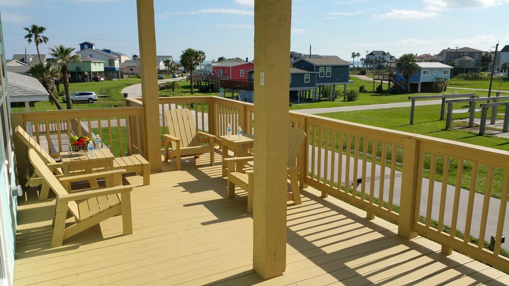 Private Beach -- Away From The Crowds - Ocean Views -Short Drive To Moody Gardens, Schlitter Bahn, Pleasure Pier Galveston Zewnętrze zdjęcie